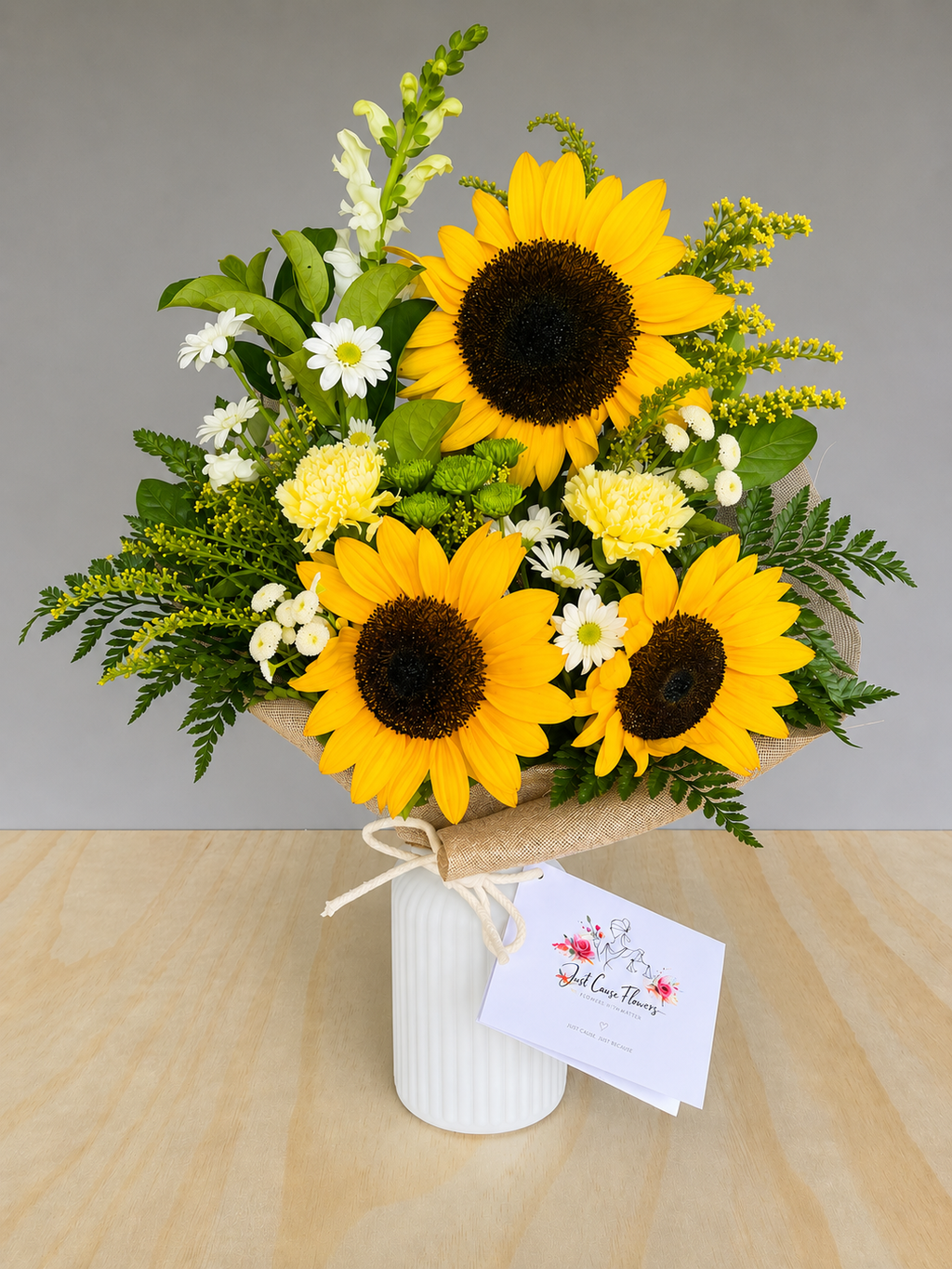 Hello Sunshine 🌻 Sunflower Bouquet