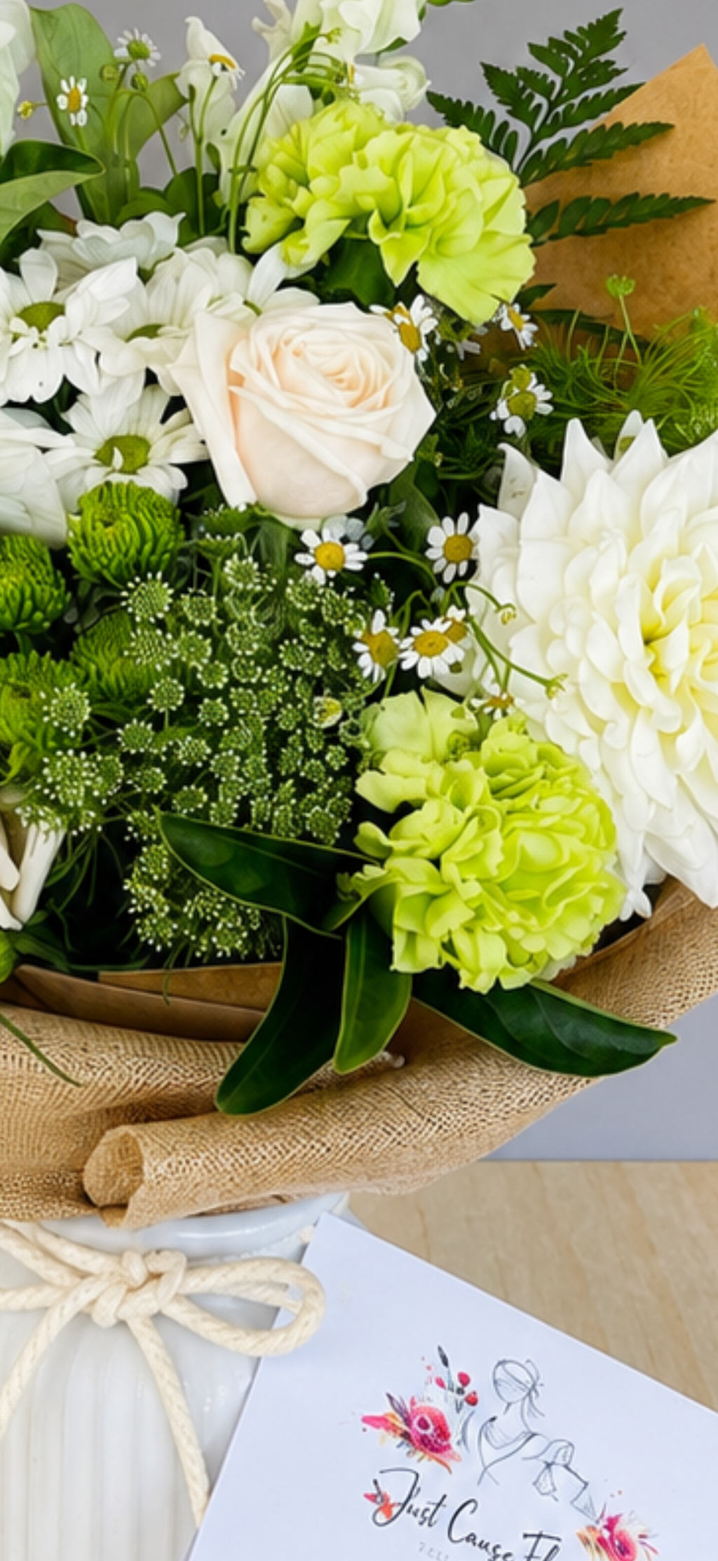 All The Feels 🤍 Whites Bouquet