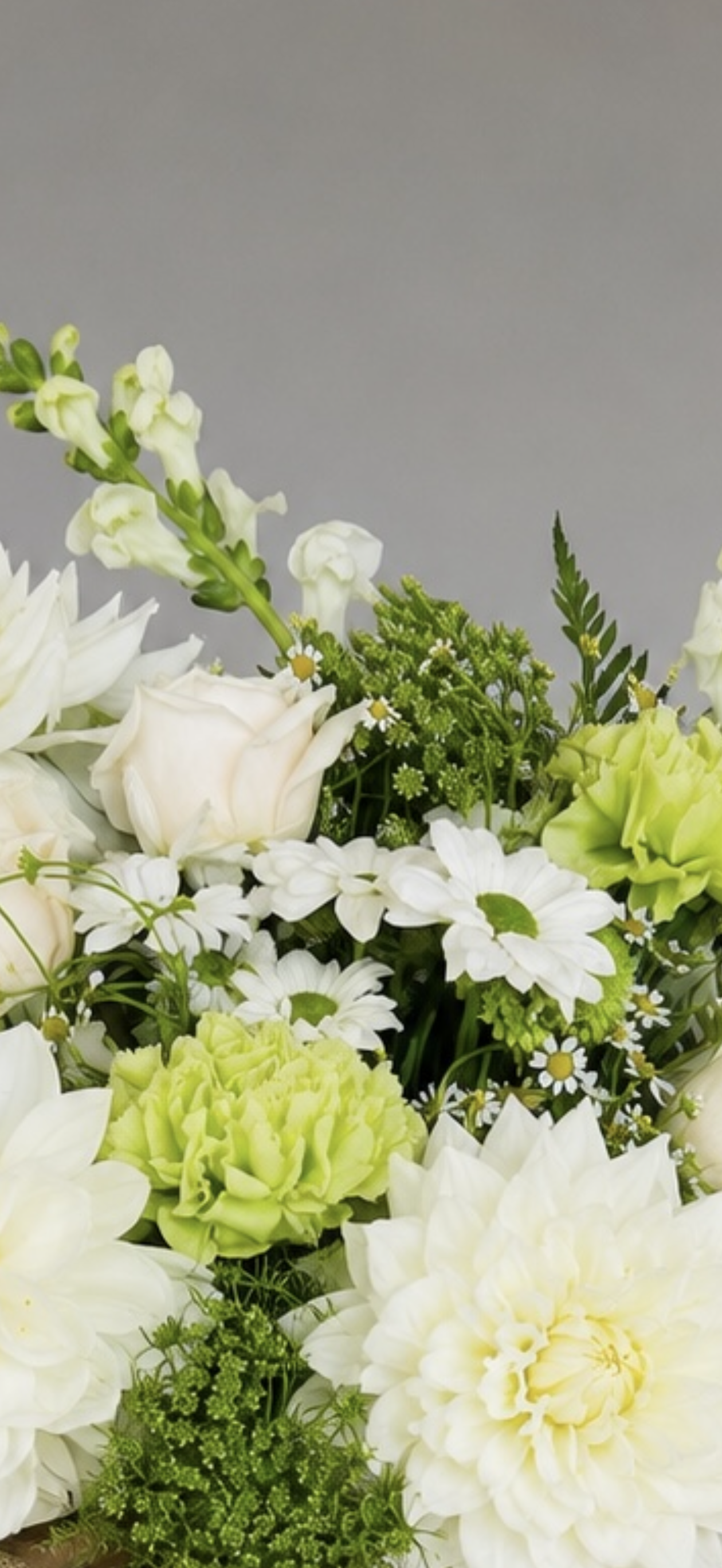 All The Feels 🤍 Whites Bouquet